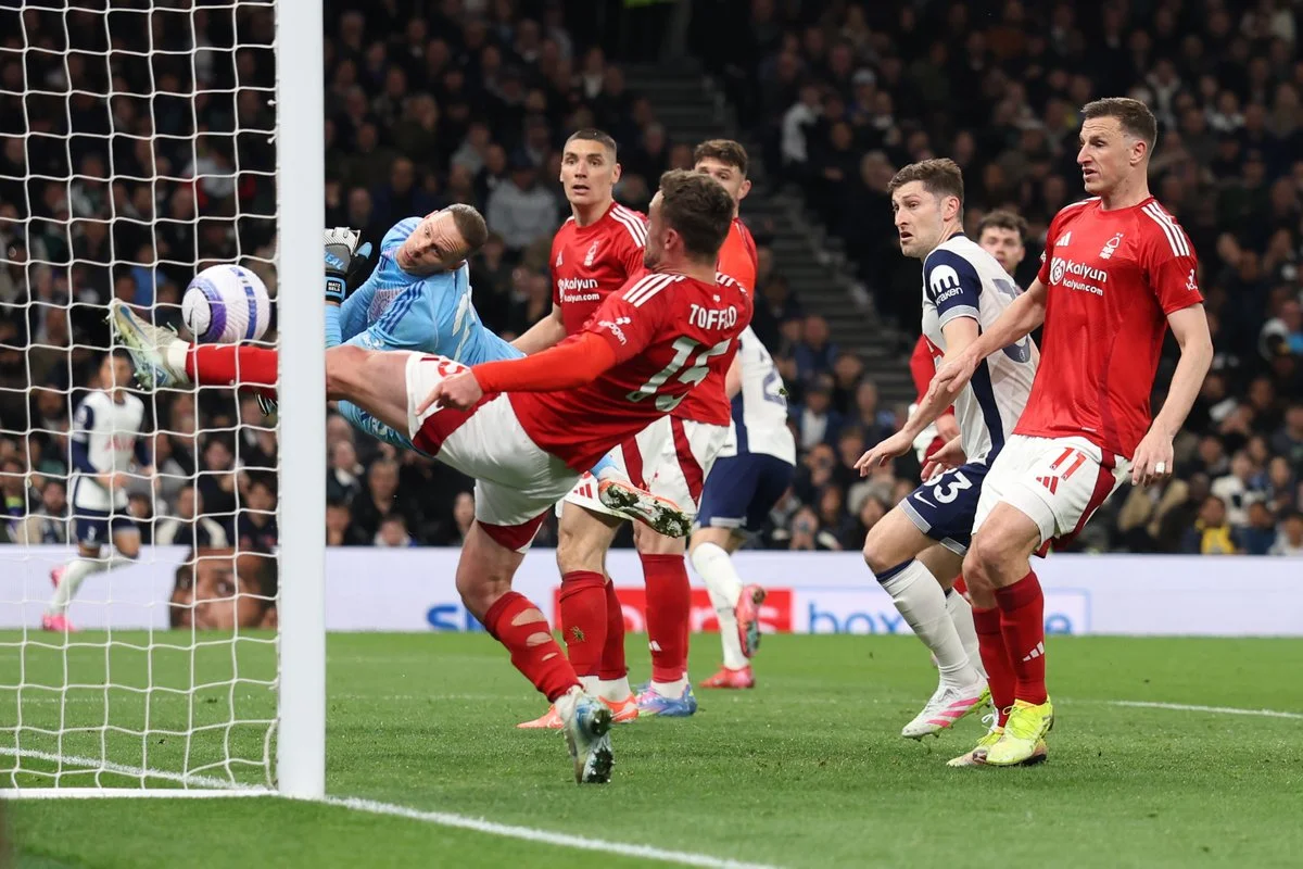 Nottingham Forest Image