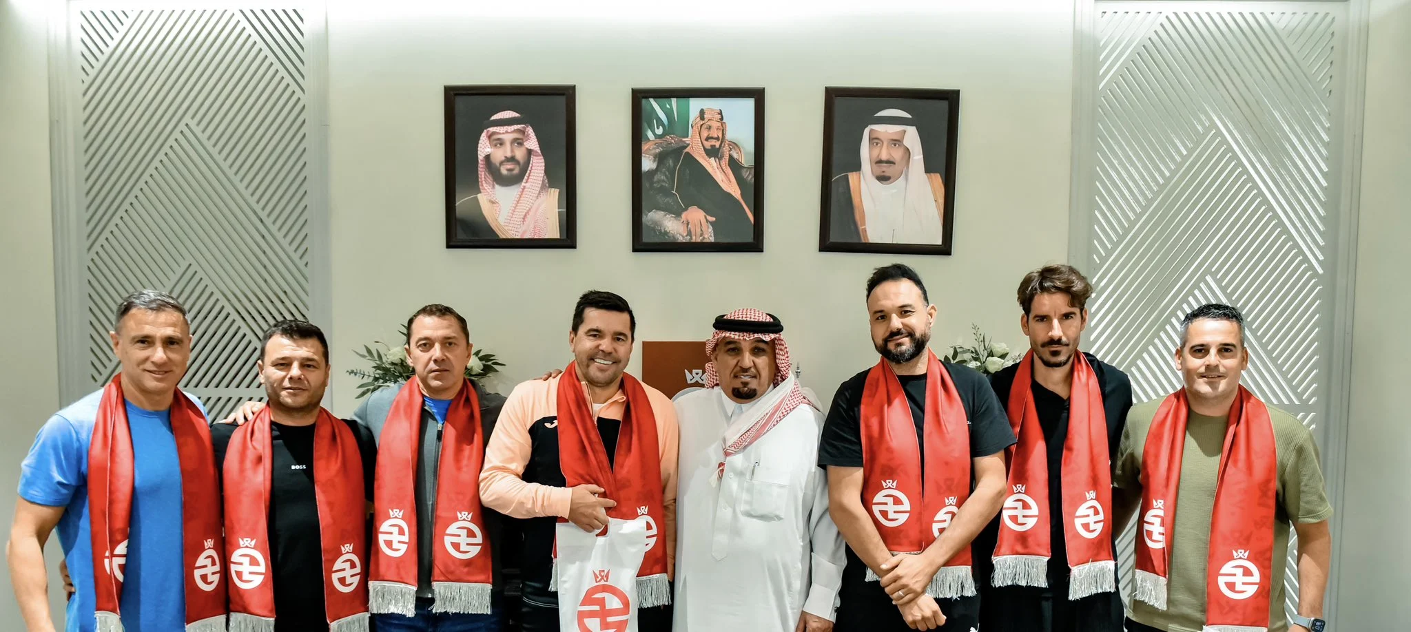 Alkholood Club Image