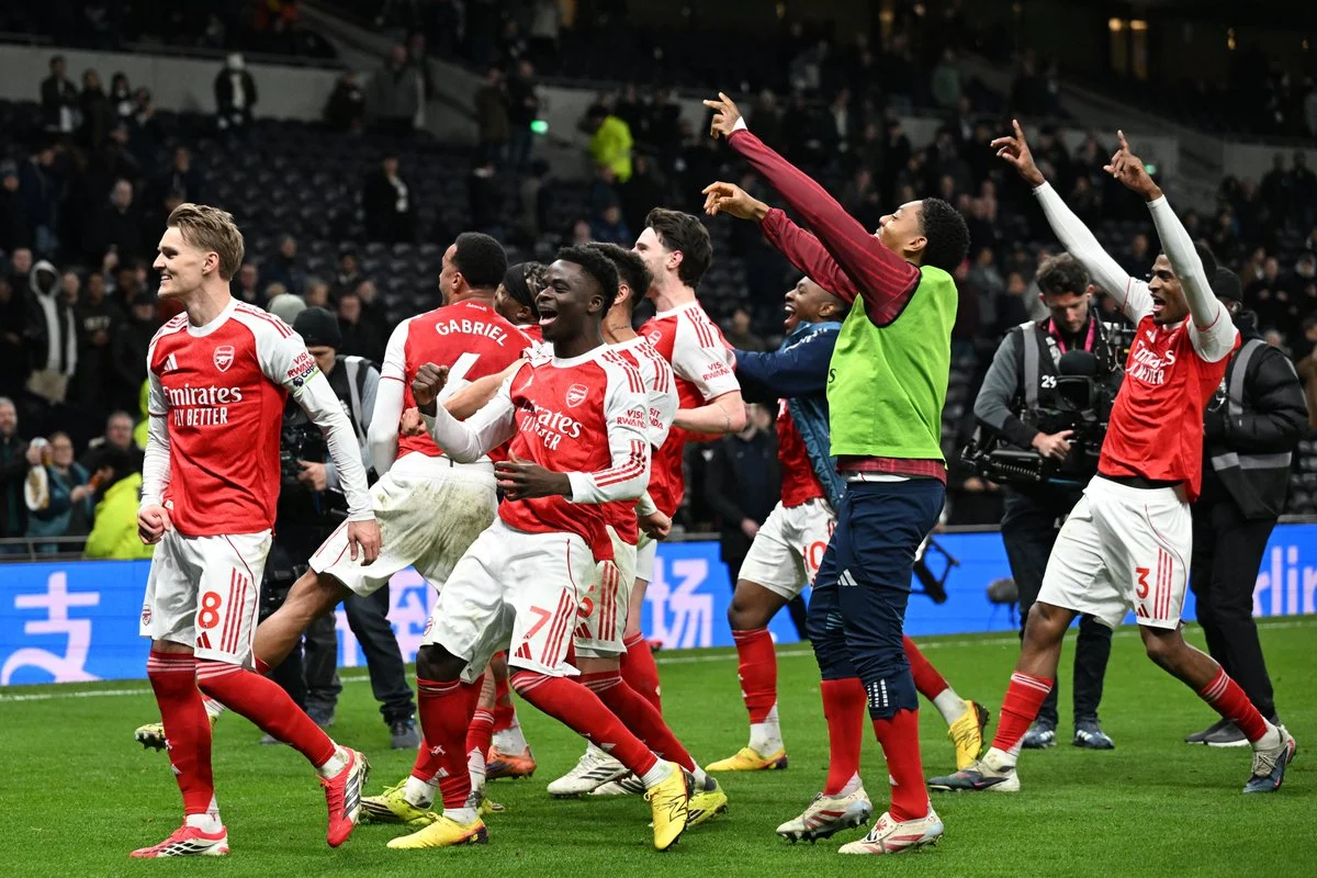 Arsenal Respond to Wolves Collapse with Derby Masterclass