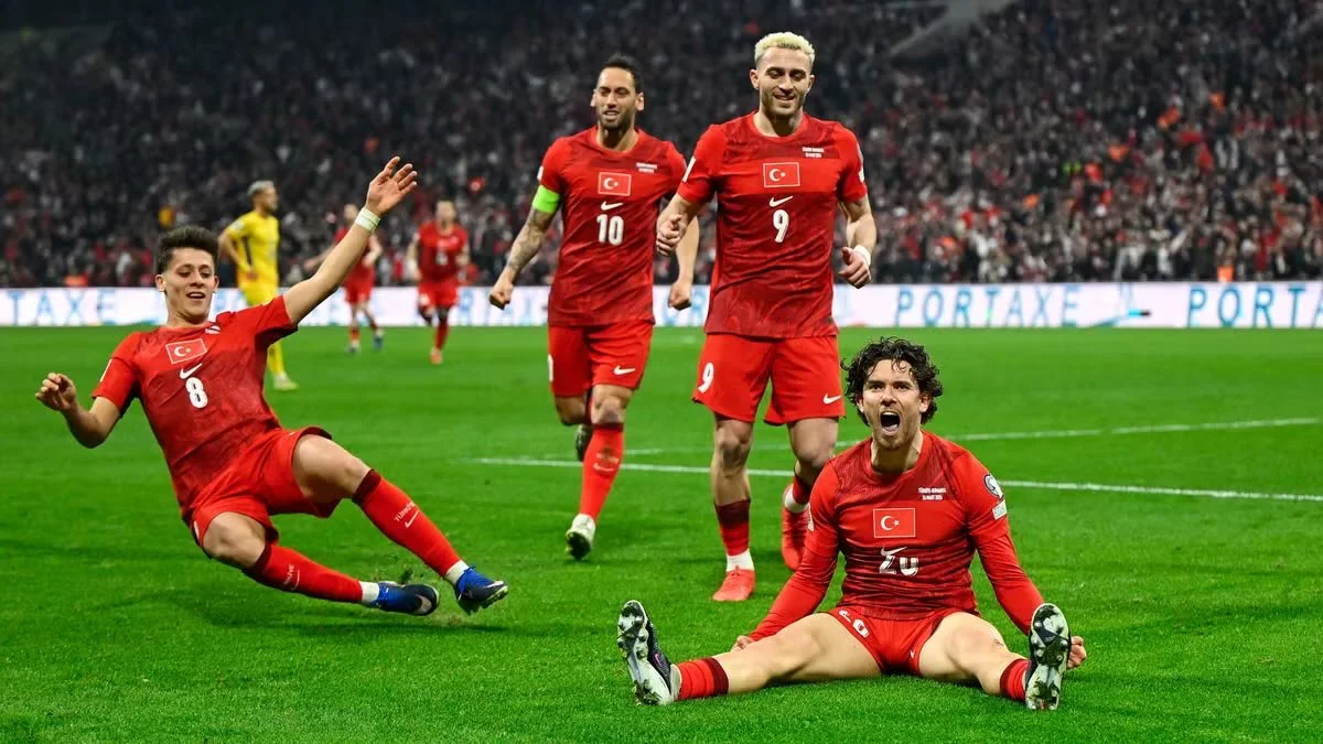 Guler Brilliance Puts Türkiye on Brink of World Cup Return